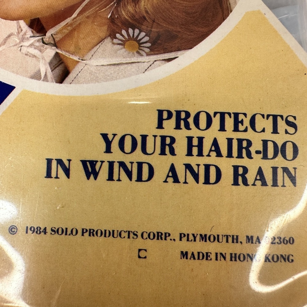 SOLO Peaked Vinyl Rain Hood Bonnet Hat Clear Daisies VTG NEW Sealed Hong Kong - Picture 4 of 9